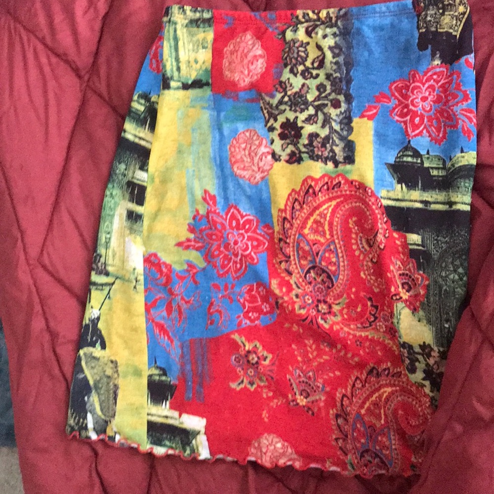 Skirt small